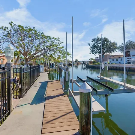 Edgewater Villa